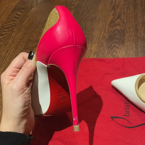 CHRISTIAN LOUBOUTIN
White/Gold/Pink Leather & Glitter Tucsick 100 Pumps - Picture 5 of 7